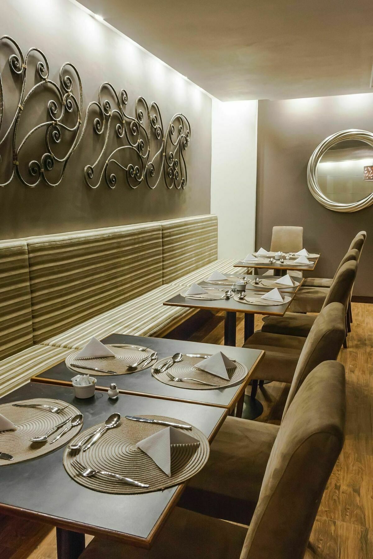 Guaparo Suites Valencia Eksteriør bilde